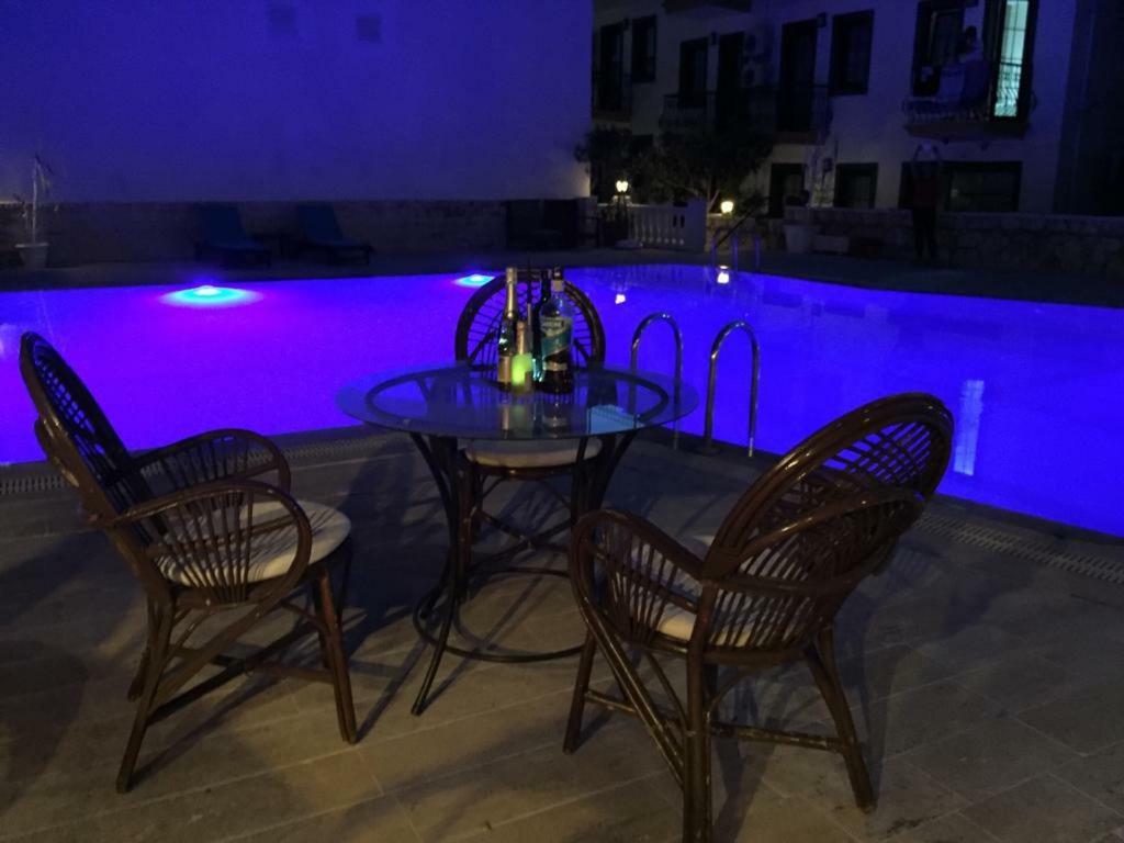 Sevgi Hotel Kalkan Exterior foto